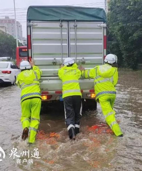 交通标识山区道路安全指引成功案例分享