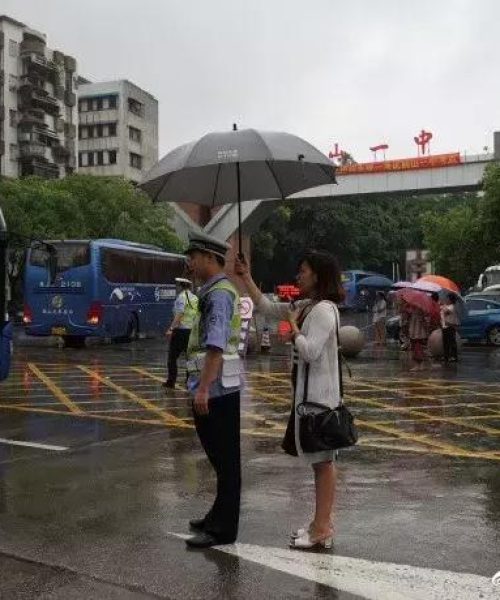 鹤山今日水浸街最新消息：鹤山今日水浸街最新消息新闻